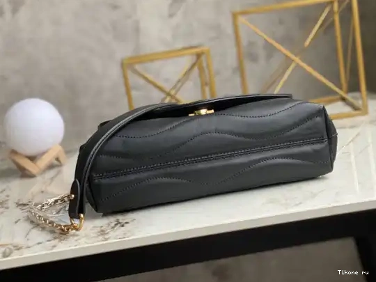 Cheap NEW VUITTON WAVE BAG LOUIS CHAIN 0701